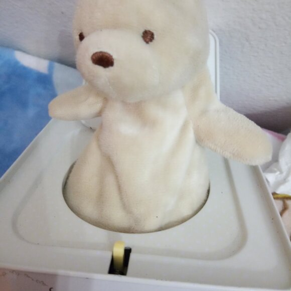 Disney Baby, Winnie The Pooh, Jack In The Box Baby Toy - Picture 5 of 12